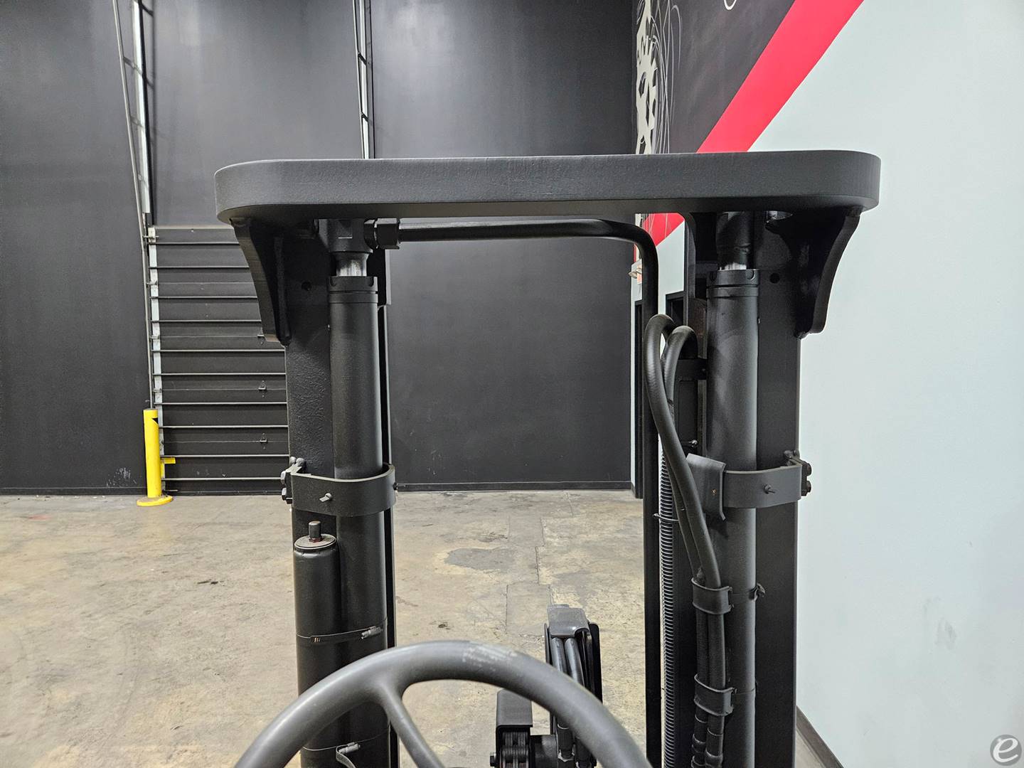 2021 Yale GDP080VX
