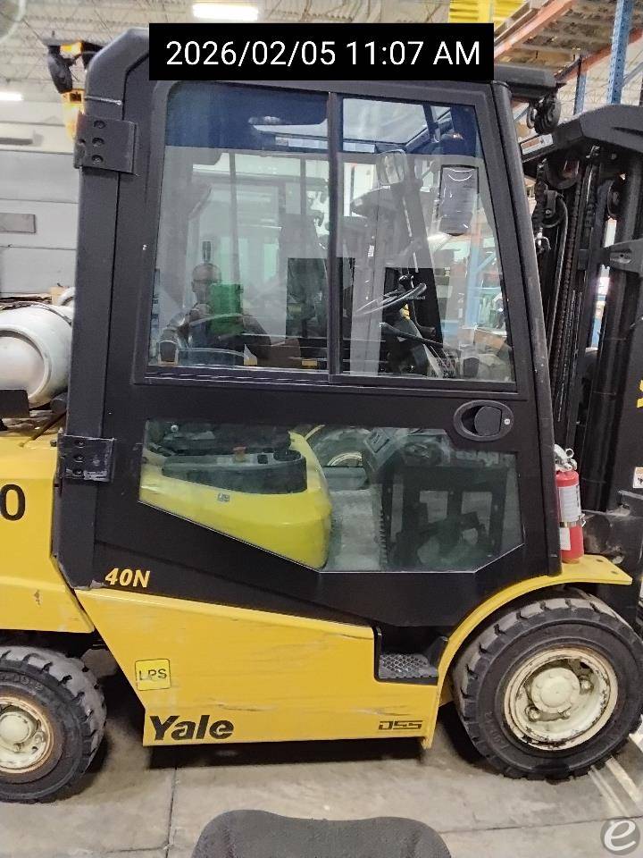 2023 Yale GP40N