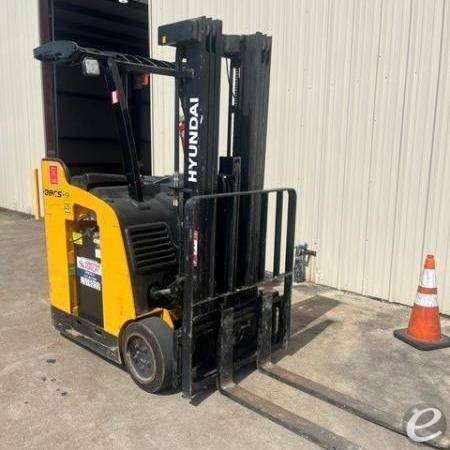 2022 Hyundai 18BCS-9