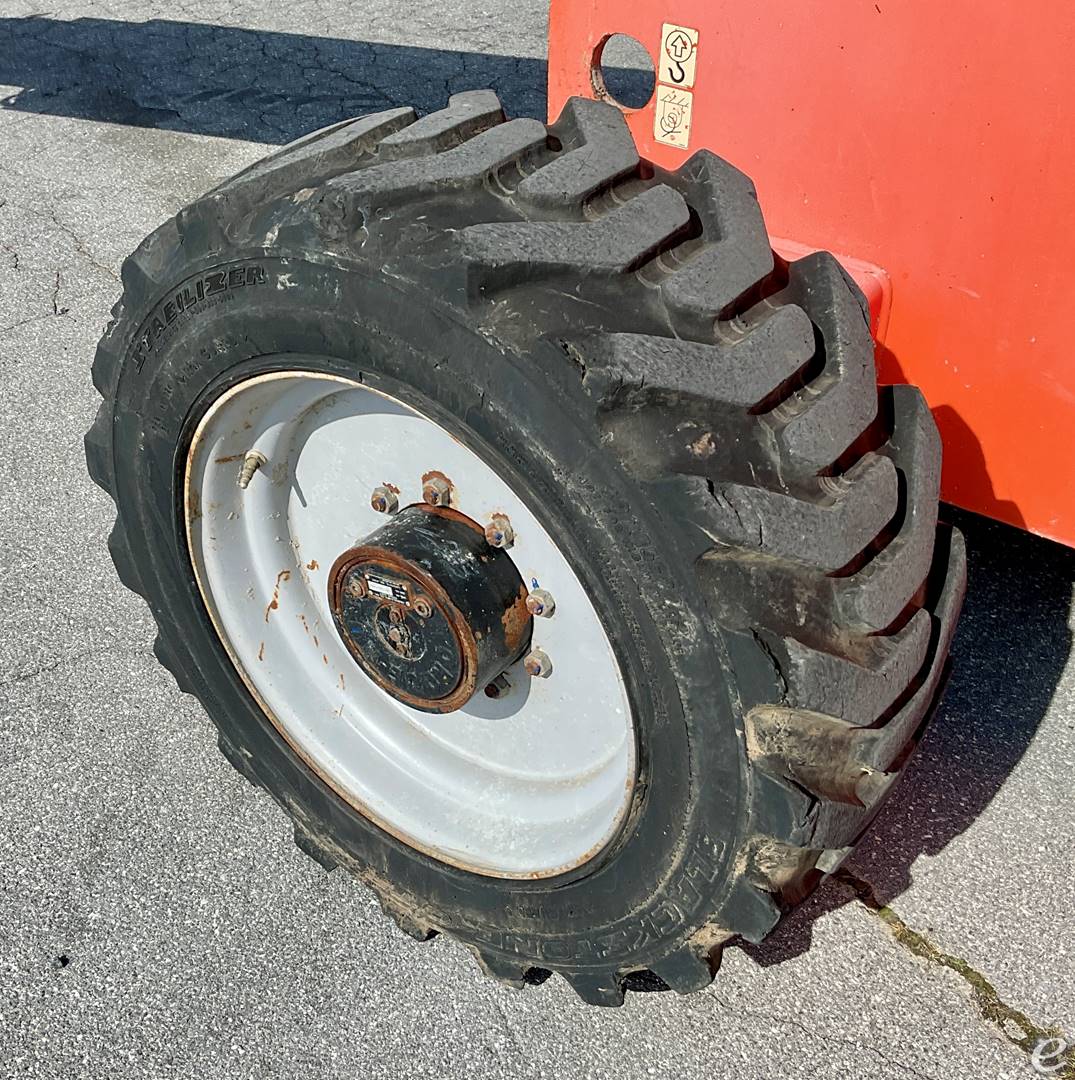 2016 JLG 600S
