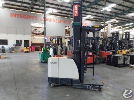 2019 Crown SP4050-30