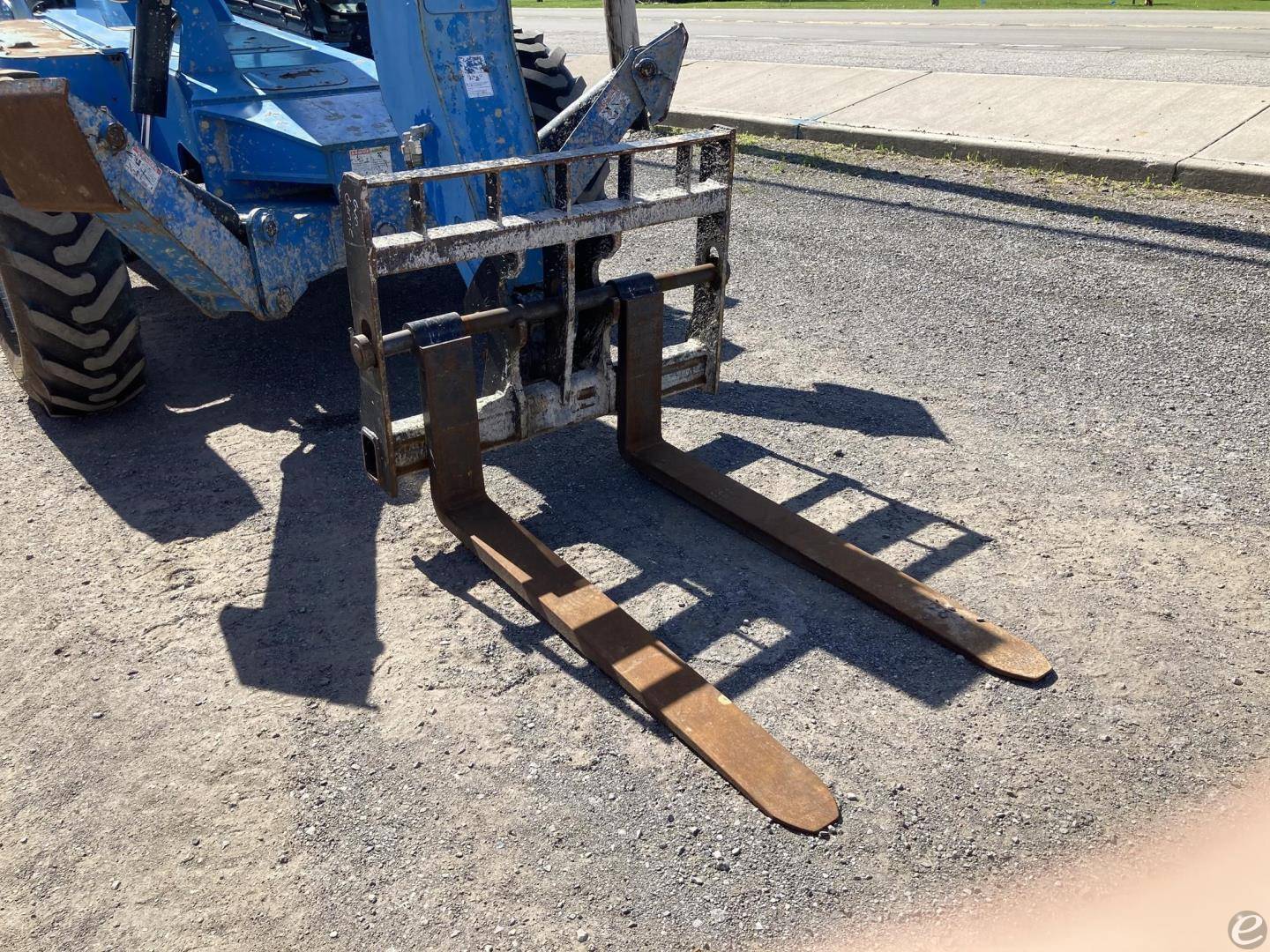 2014 Genie GTH1056