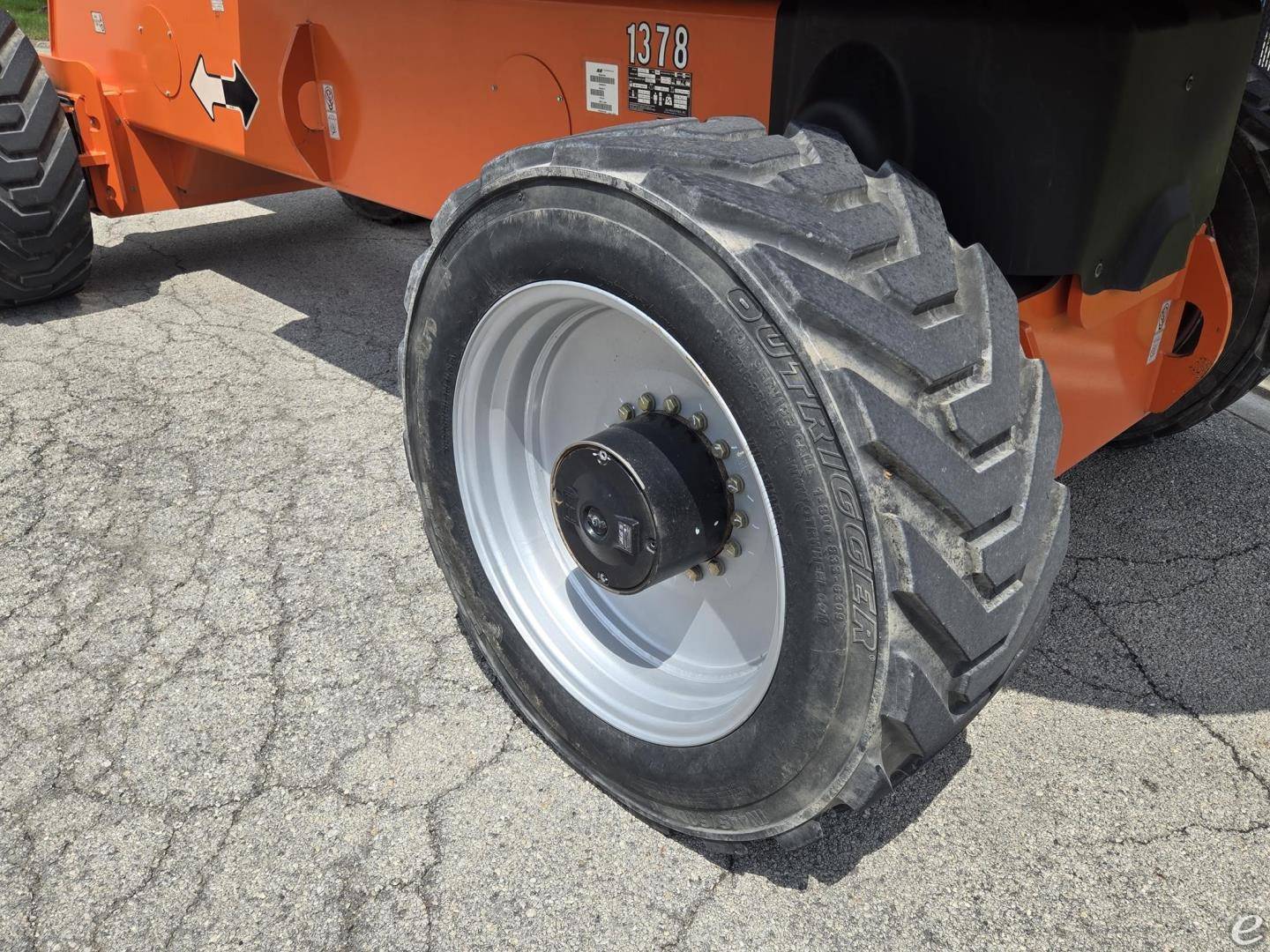 2022 JLG 1350SJP