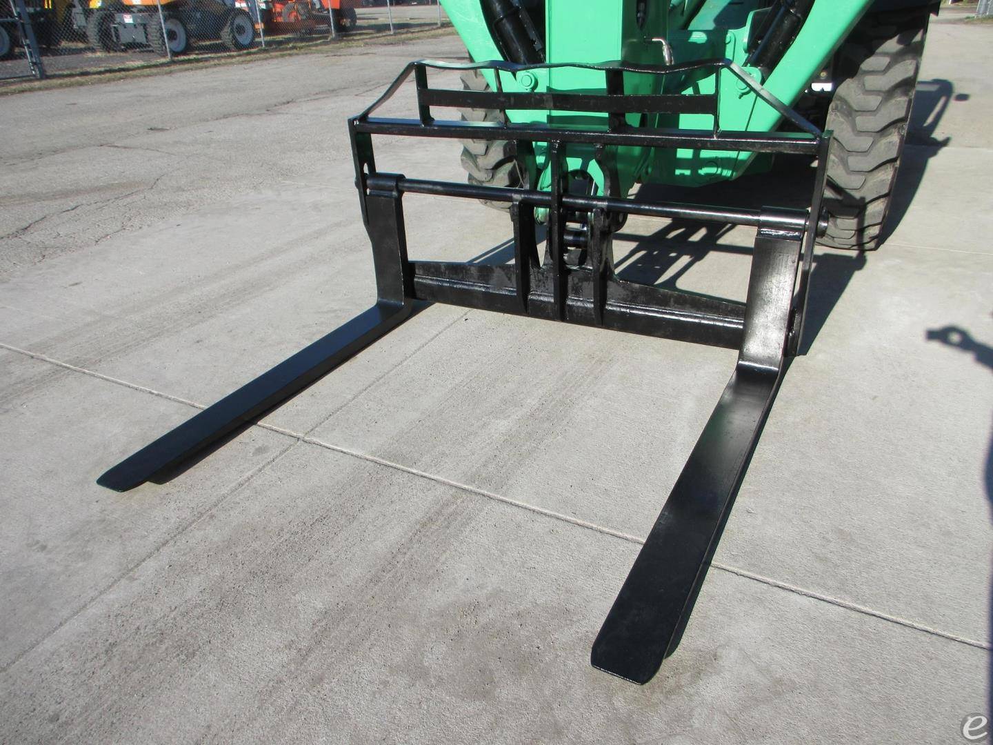 2017 JCB 510-56