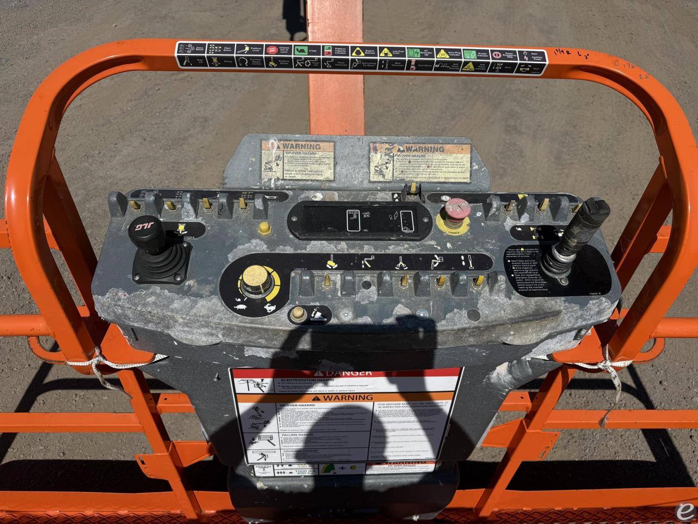 2007 JLG 1350SJP