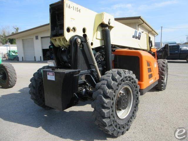 2012 JLG G12-55A