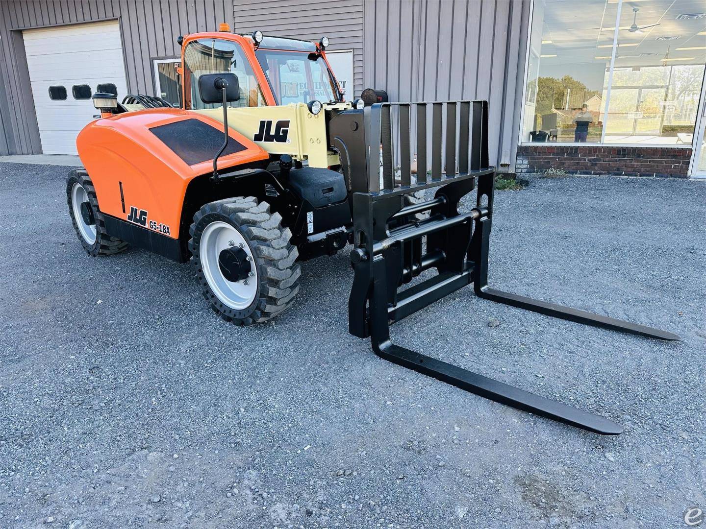 2015 JLG G5-18A