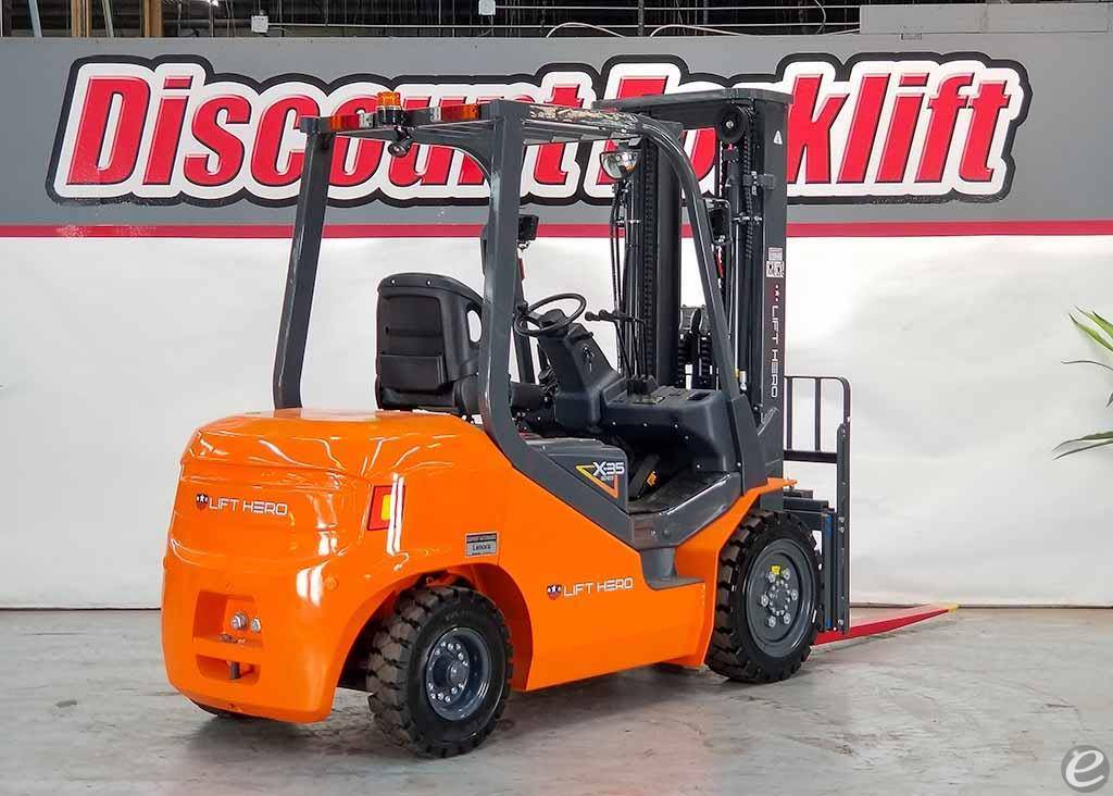 2026 Lift Hero CPCD30-X- MODEX