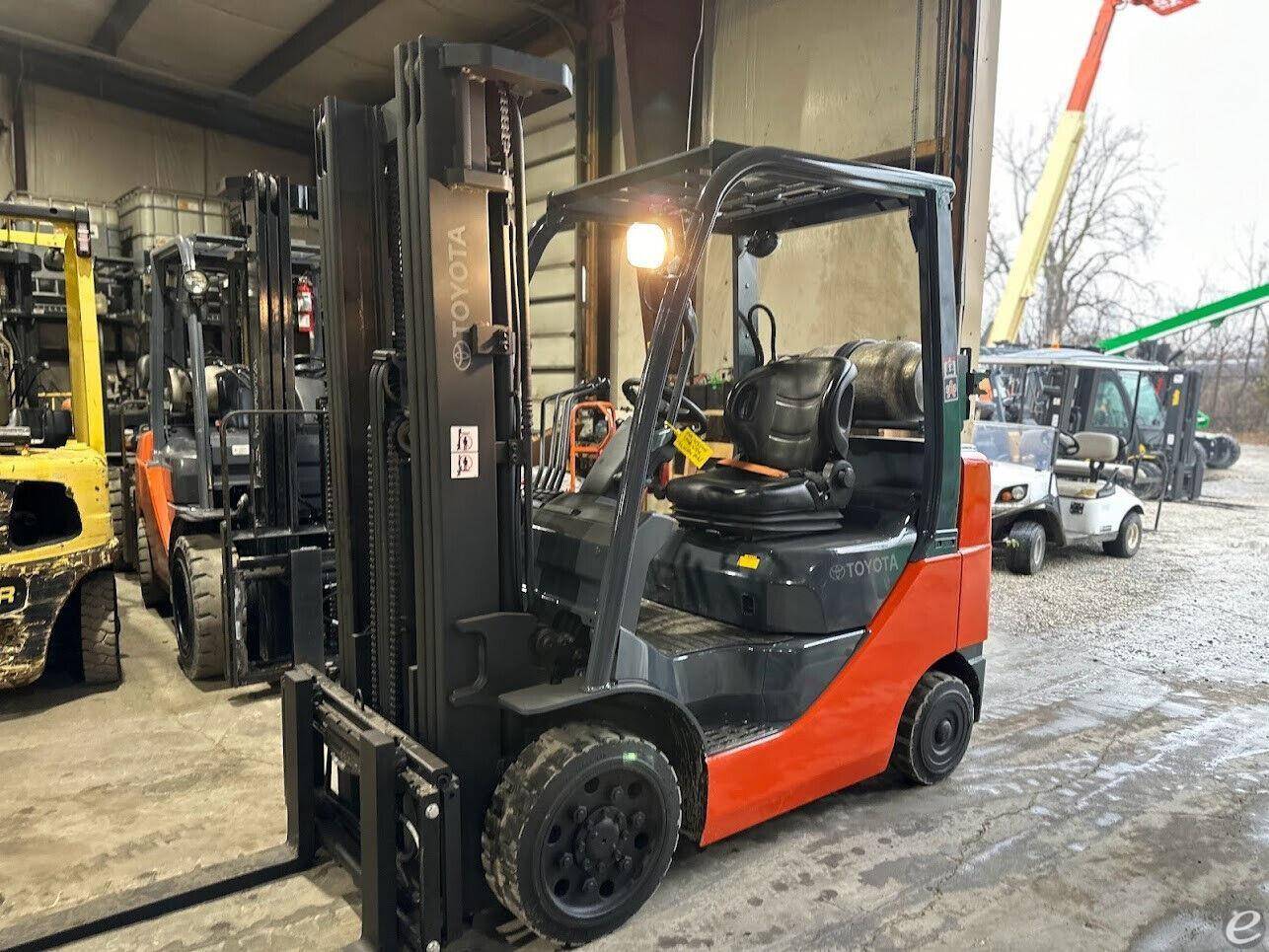 2014 Toyota 8FGCU25 Gasoline Forklift - 123Forklift