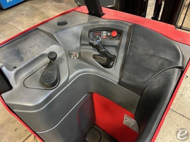 2017 Raymond 425C30TT