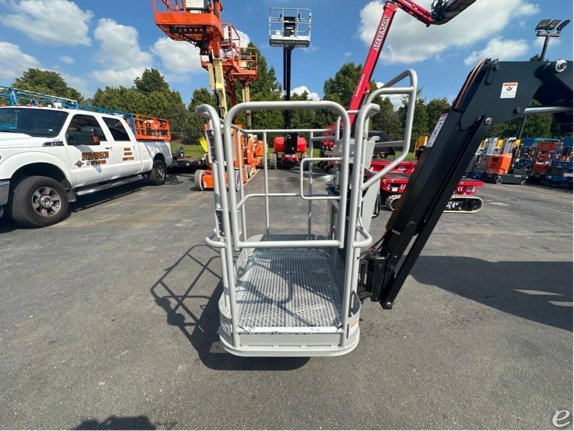 2024 Manitou AETJ49