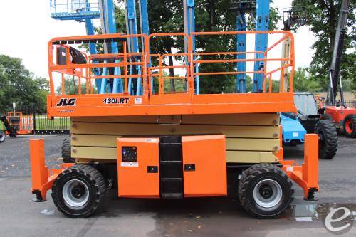 2018 JLG 430LRT