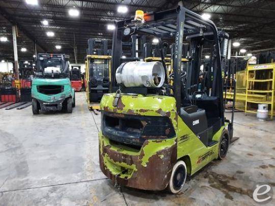 2020 Clark S25CL