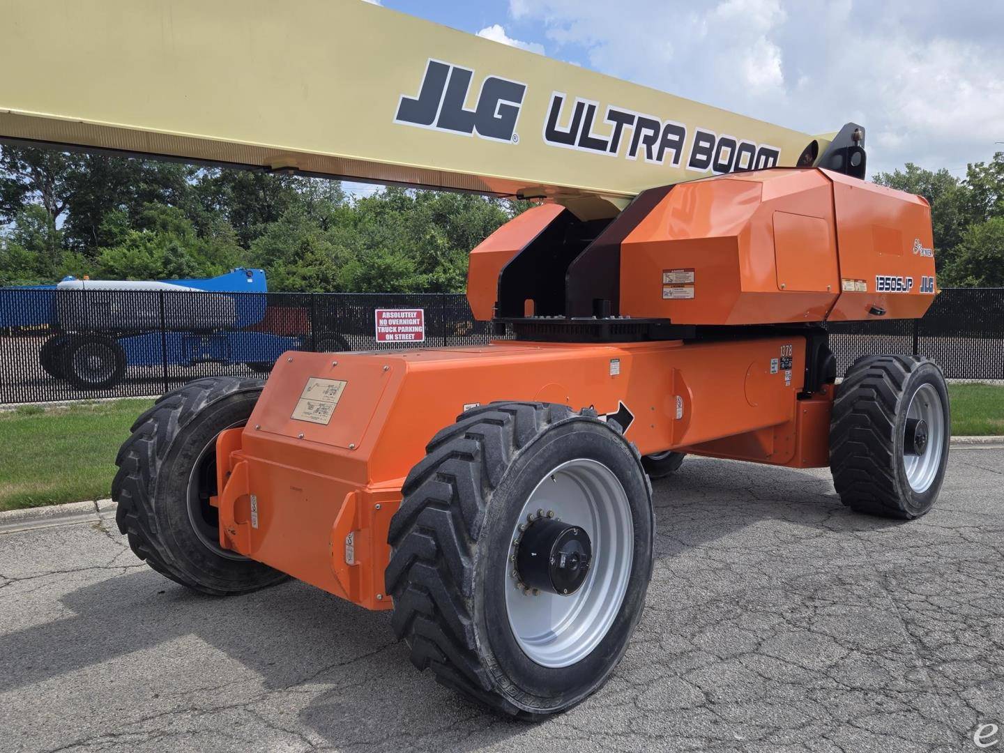 2022 JLG 1350SJP