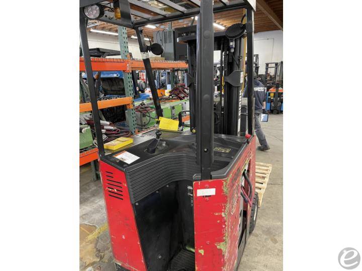 2014 Clark ESX15S