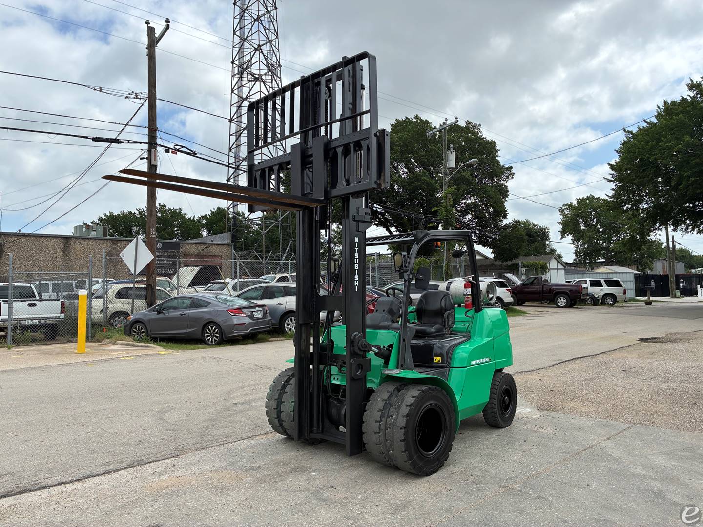 2018 Mitsubishi FG40N
