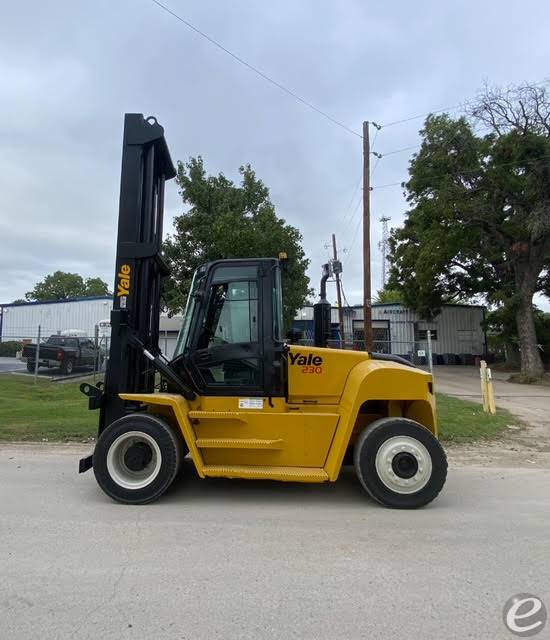 2014 Yale GDP230DCECDV176