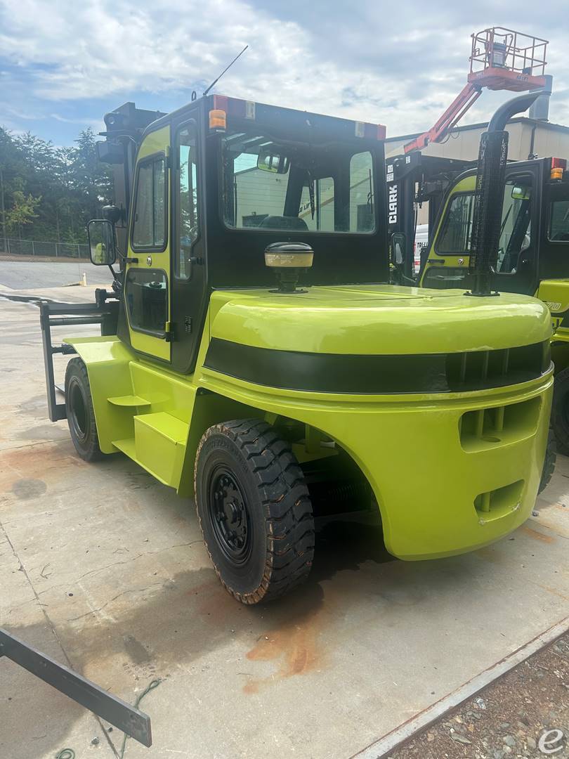 2020 Clark C70D