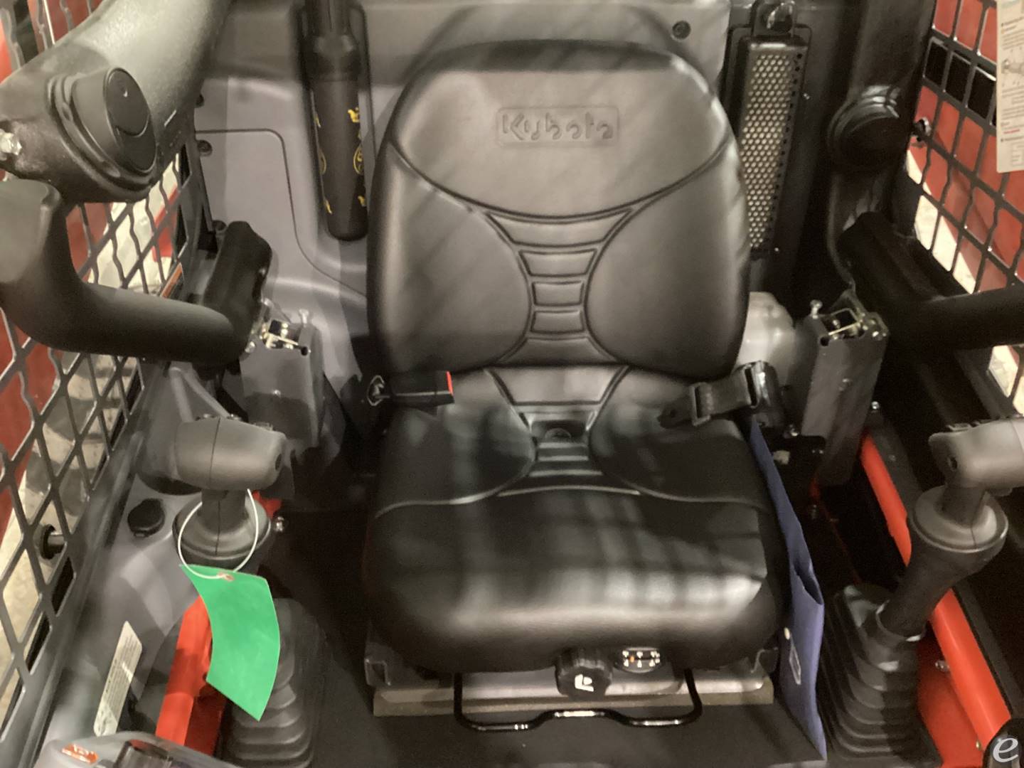 2026 Kubota SSV75HFRC