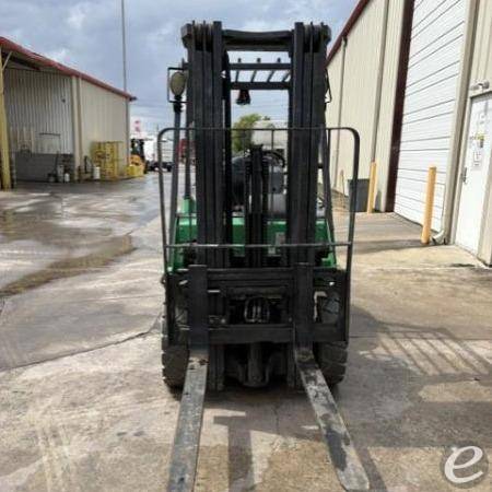 2016 Mitsubishi FG25N