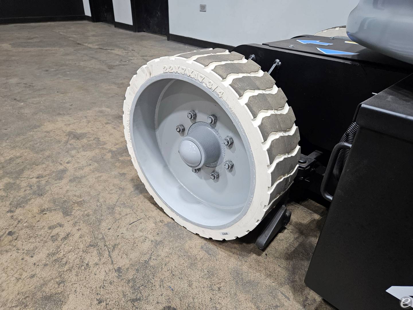 2014 Genie Z30/20NRJ