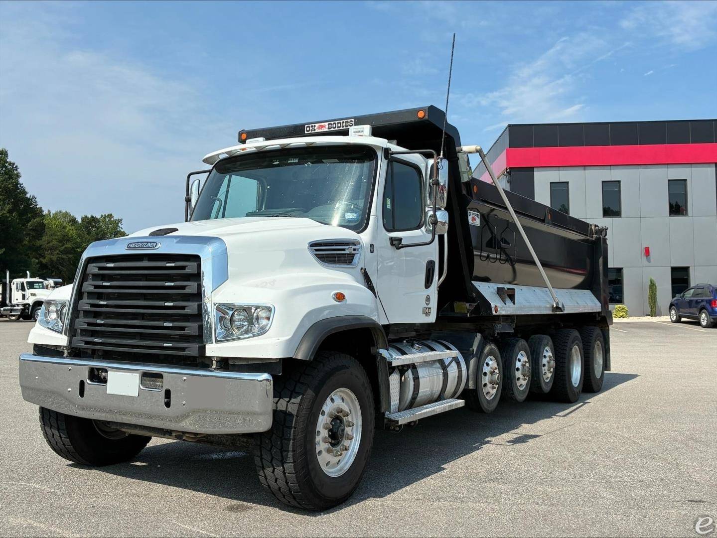 2024 Freightliner 114SD PLUS