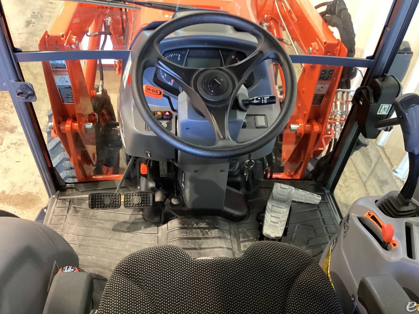 2023 Kubota L3560HSTC-LE