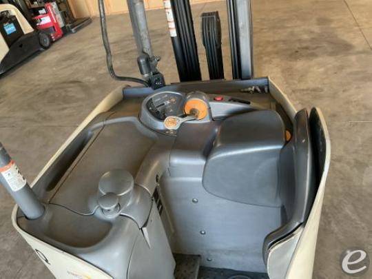 2021 Crown RC5555-40