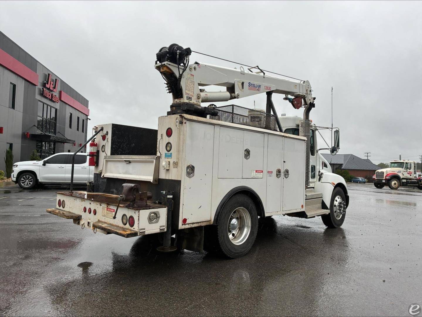 2018 Kenworth T270
