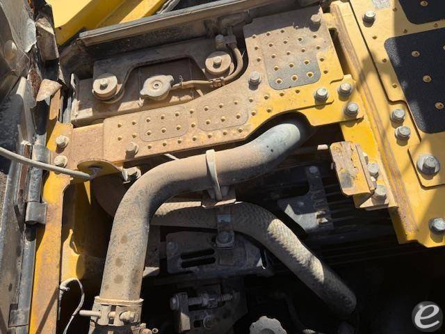 2016 Komatsu PC228US LC-10
