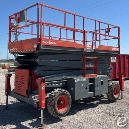 2017 Skyjack SJ9250RT
