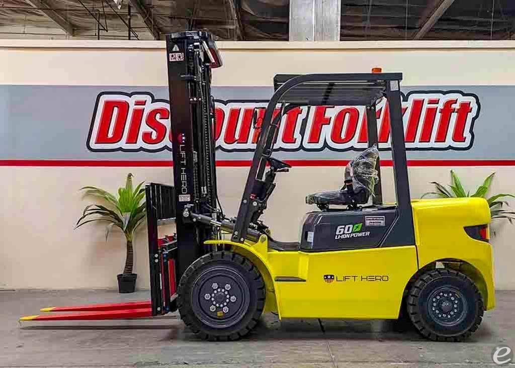 2024 Lift Hero CPD30