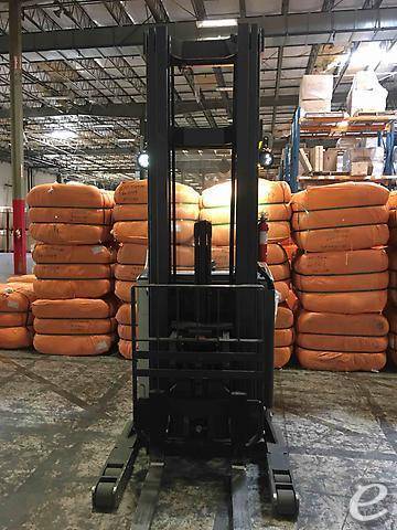 2017 Nissan                                             SRX30ND Electric Reach Truck - 123Forklift