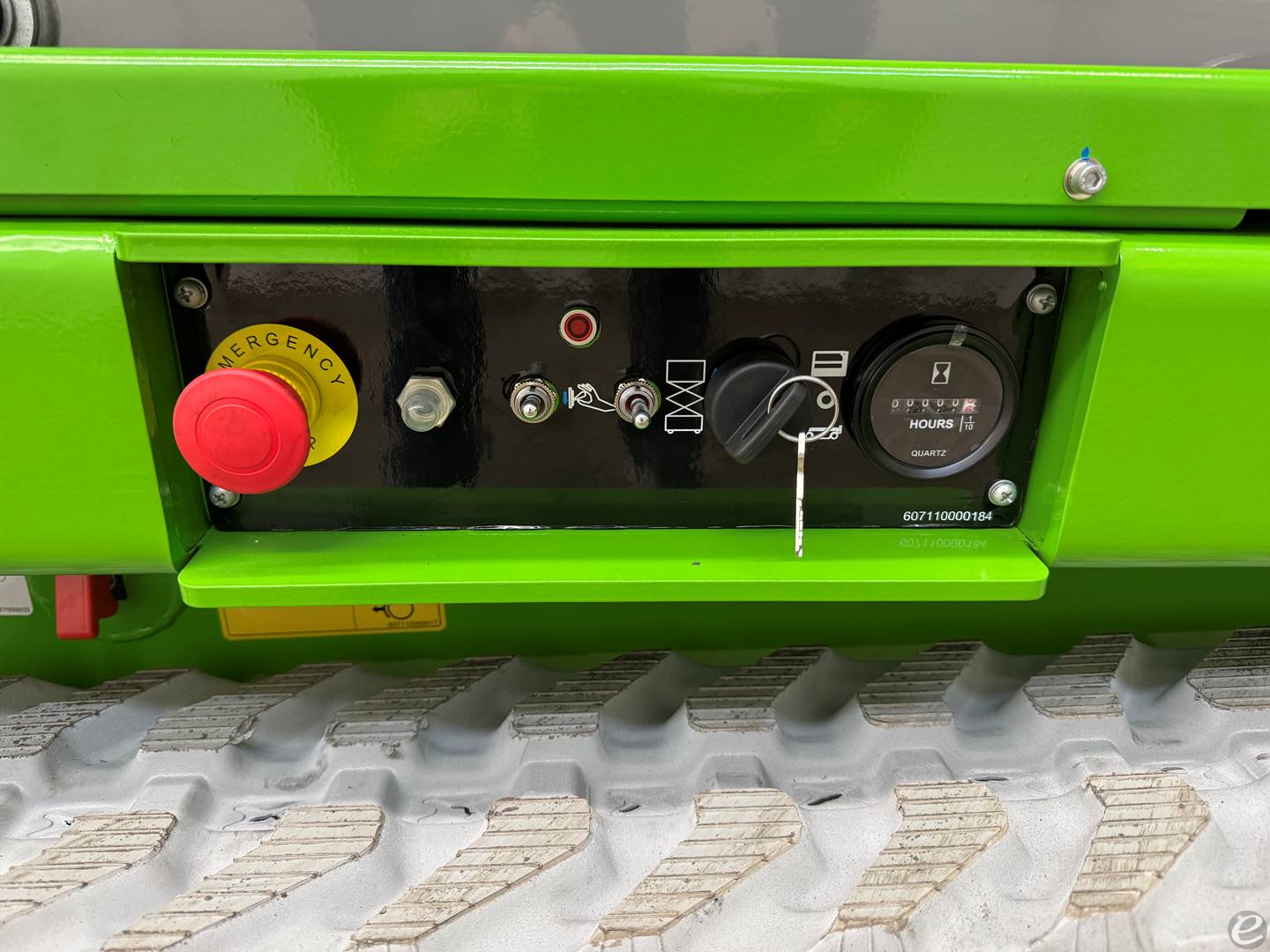 2026 Frontier ES2038TL