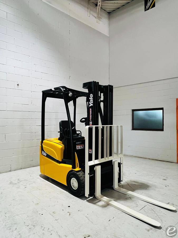 2018 Yale ERP030VTN