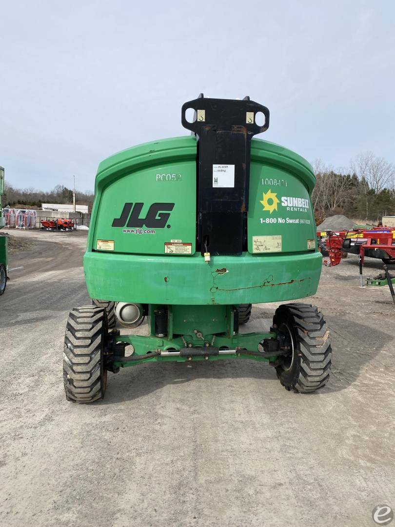 2017 JLG 400S