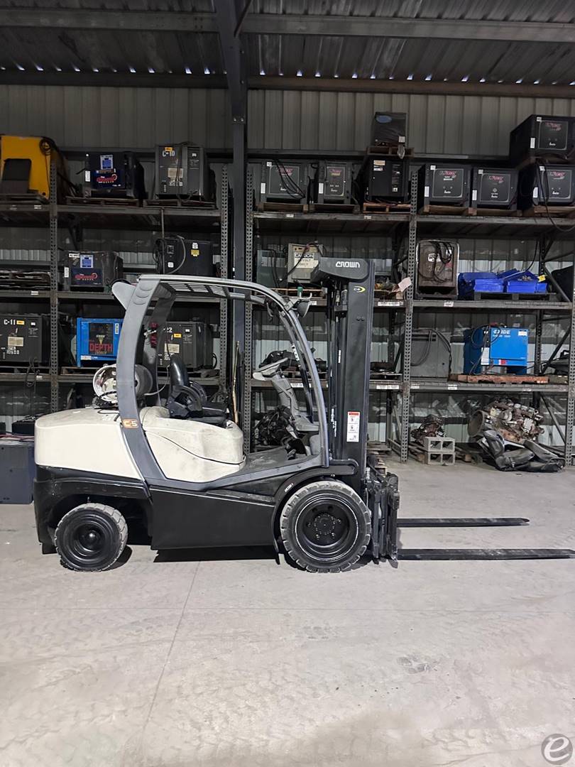 2012 Crown  LP Gas Forklift