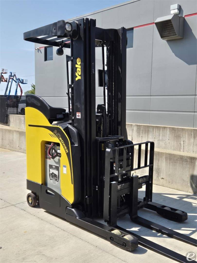 2018 Yale NDR035EB Electric Reach Truck - 123Forklift