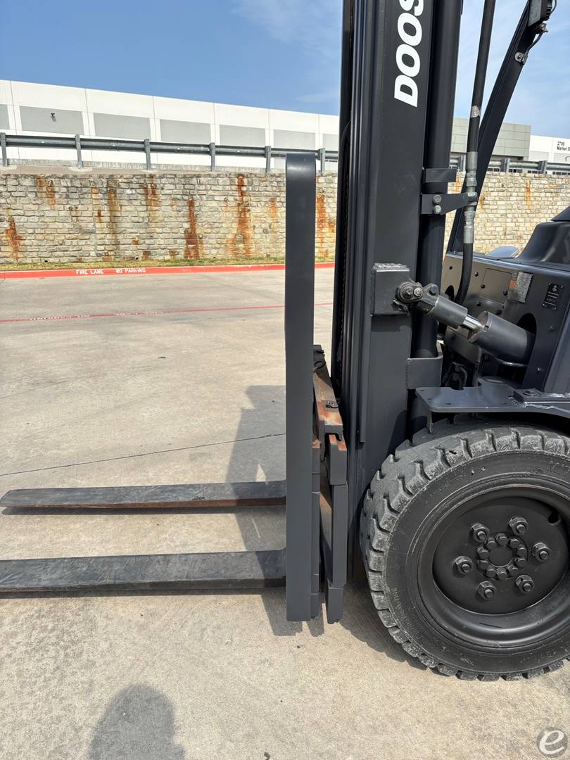 2018 Doosan G30N-7DF