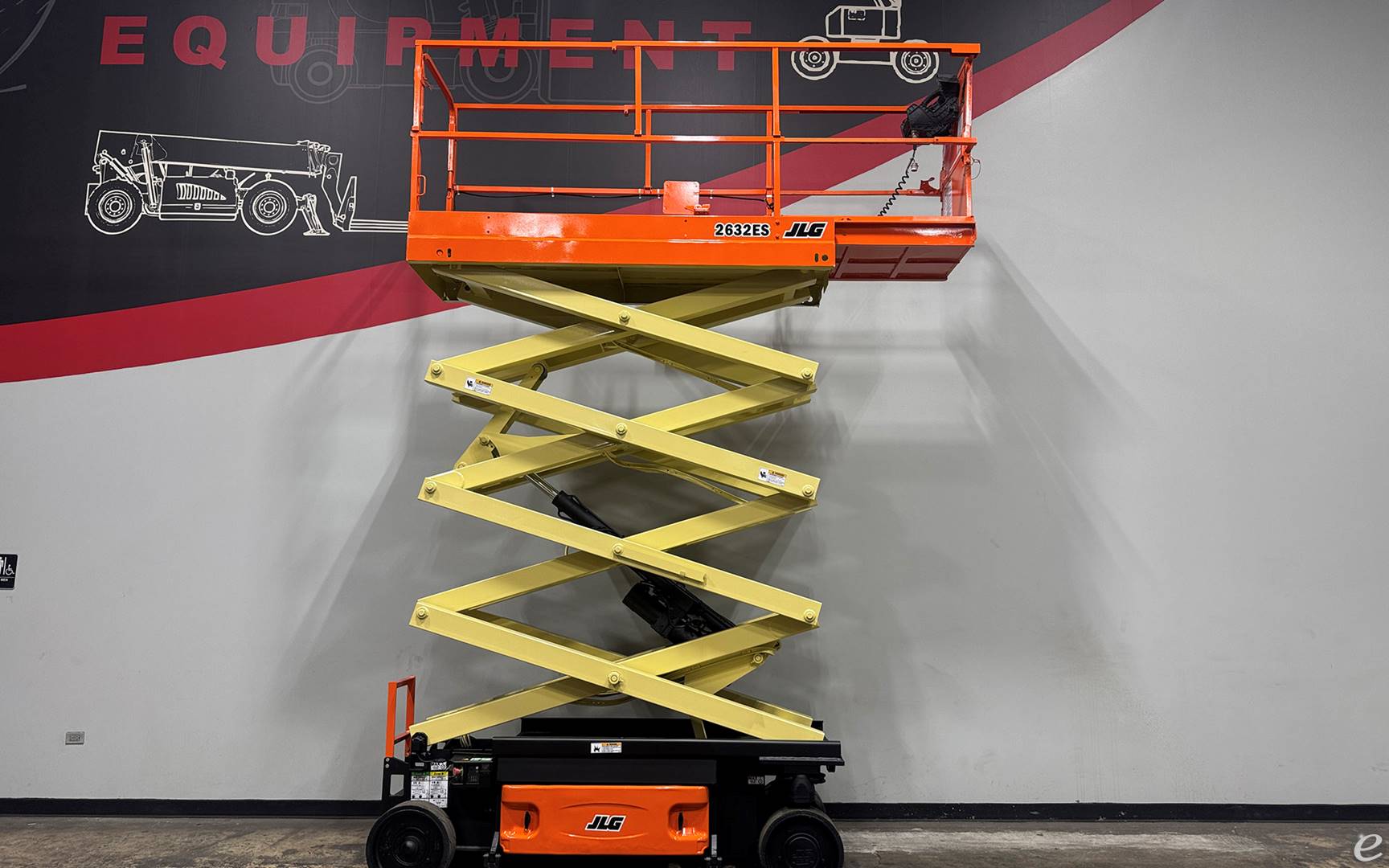 2017 JLG 2632ES