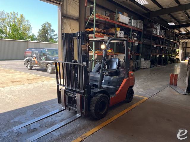 2016 Toyota 8FGU25 LP Gas Forklift