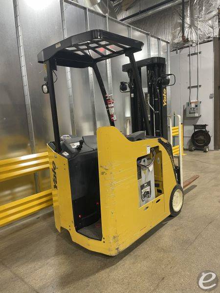 2020 Yale ESC040ADN36TE088