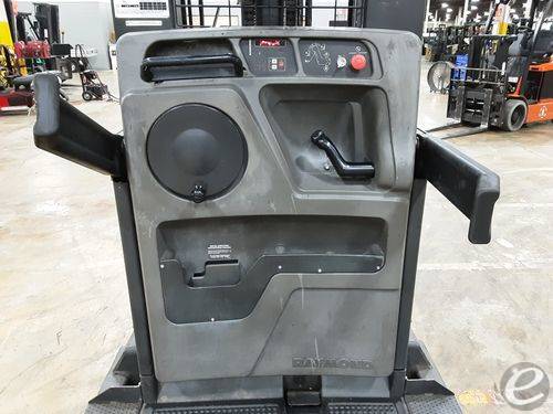 2012 Raymond 560-OPC30TT