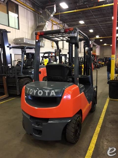 2019 Toyota 8FDU25