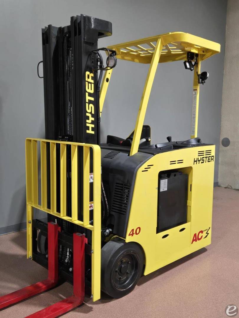2023 Hyster E40HSD3 Electric Forklift - 123Forklift