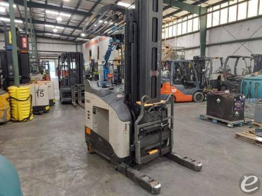 2016 Crown RM6025-45