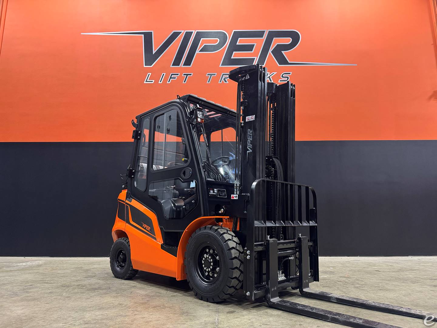2026 Viper Lift Trucks FY25F