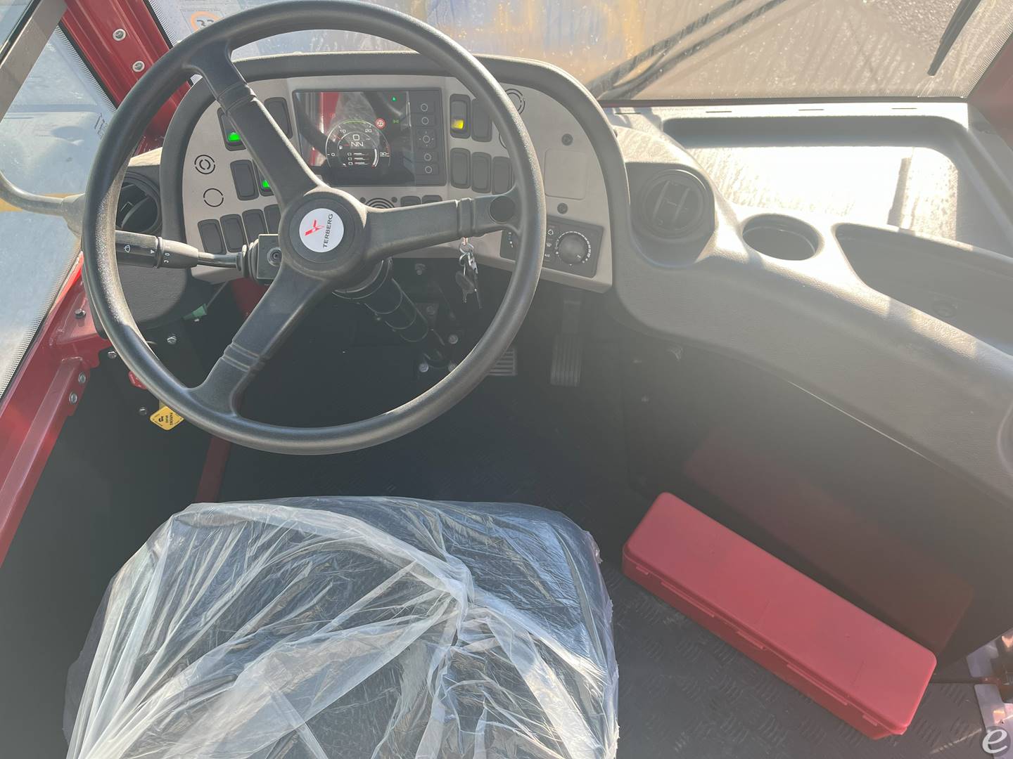 2024 Terberg YT223 DOT