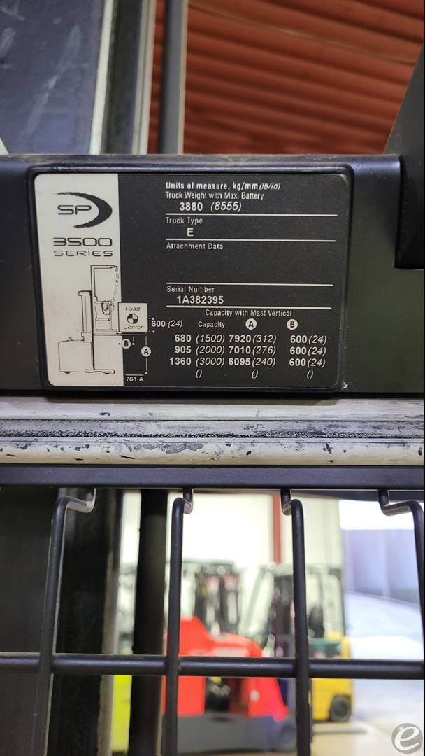 2012 Crown SP3520-30
