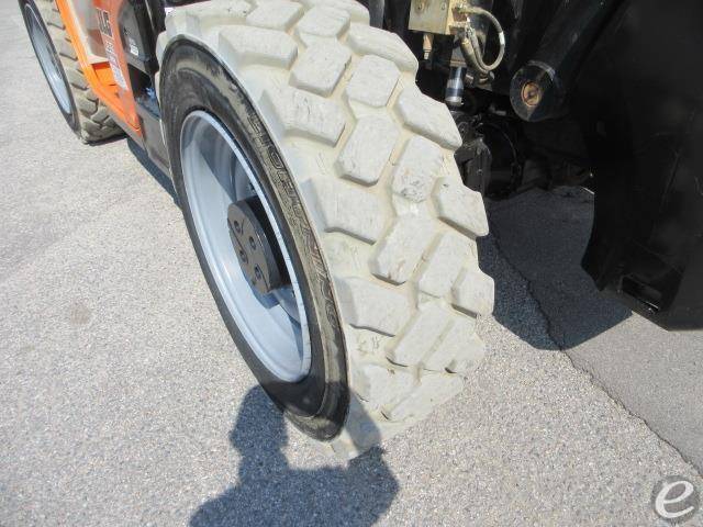 2015 JLG G12-55A